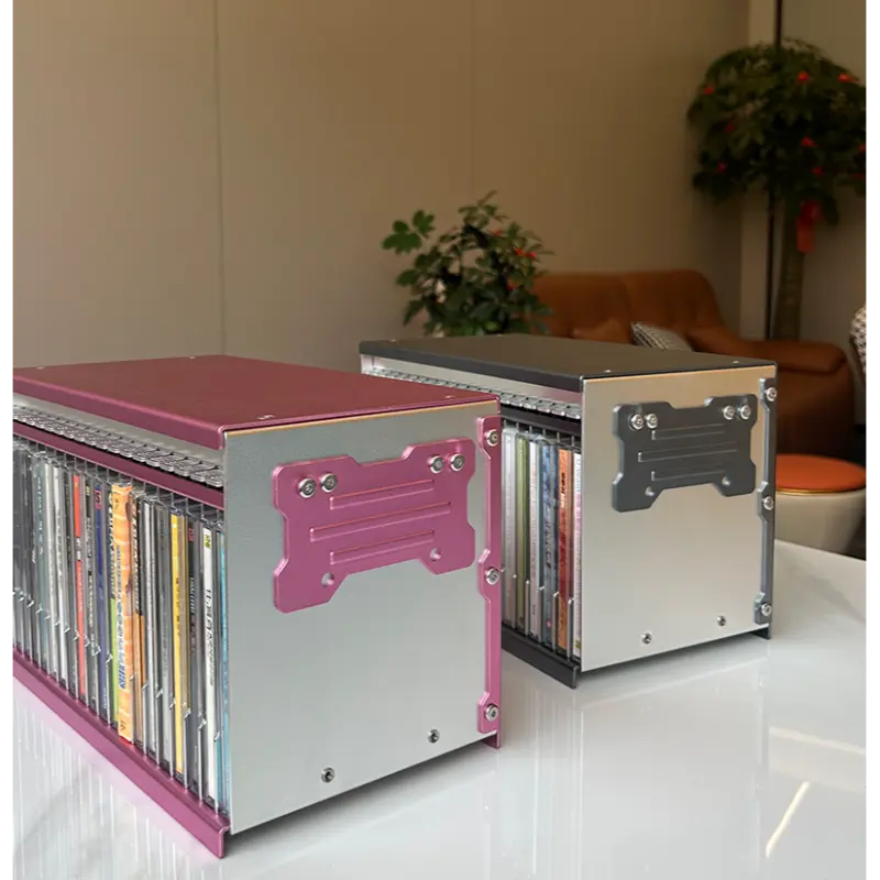 Metalowe pudełko do przechowywania płyt CD